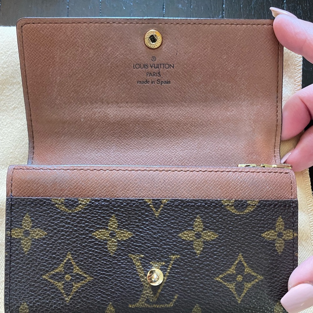 Louis Vuitton wallet - Picture 5 of 8